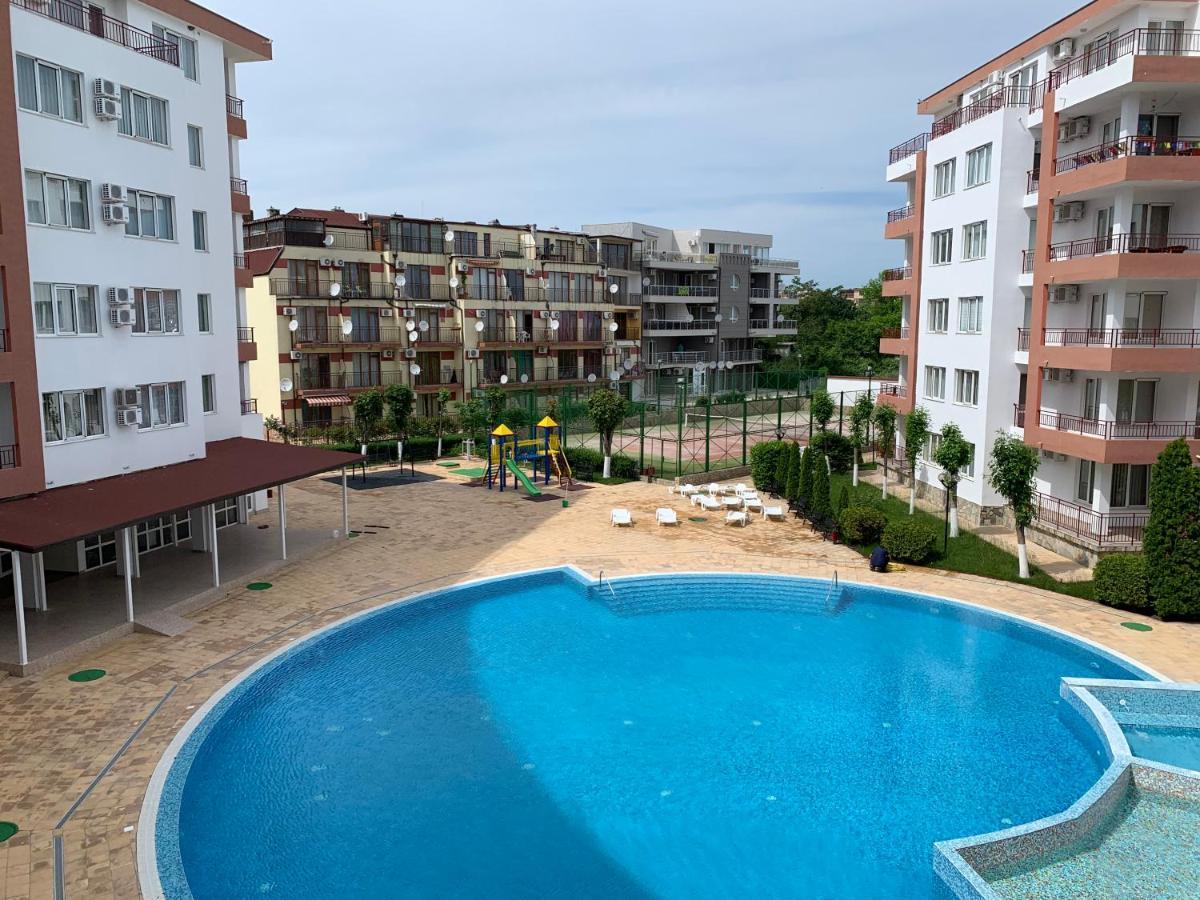 Riviera Fort Beach Apartments By Kalina Resort, Ravda Dış mekan fotoğraf