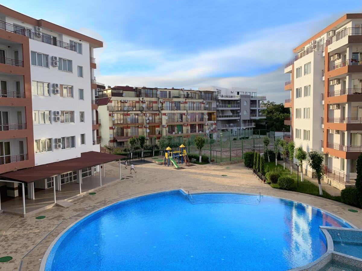 Riviera Fort Beach Apartments By Kalina Resort, Ravda Dış mekan fotoğraf