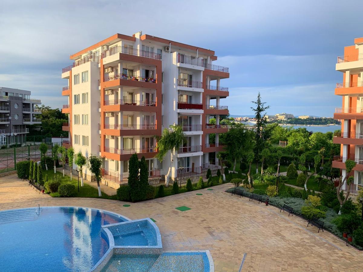 Riviera Fort Beach Apartments By Kalina Resort, Ravda Dış mekan fotoğraf